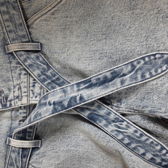 GRLFRND Brynn women short in size 26 - Picture 5 of 12